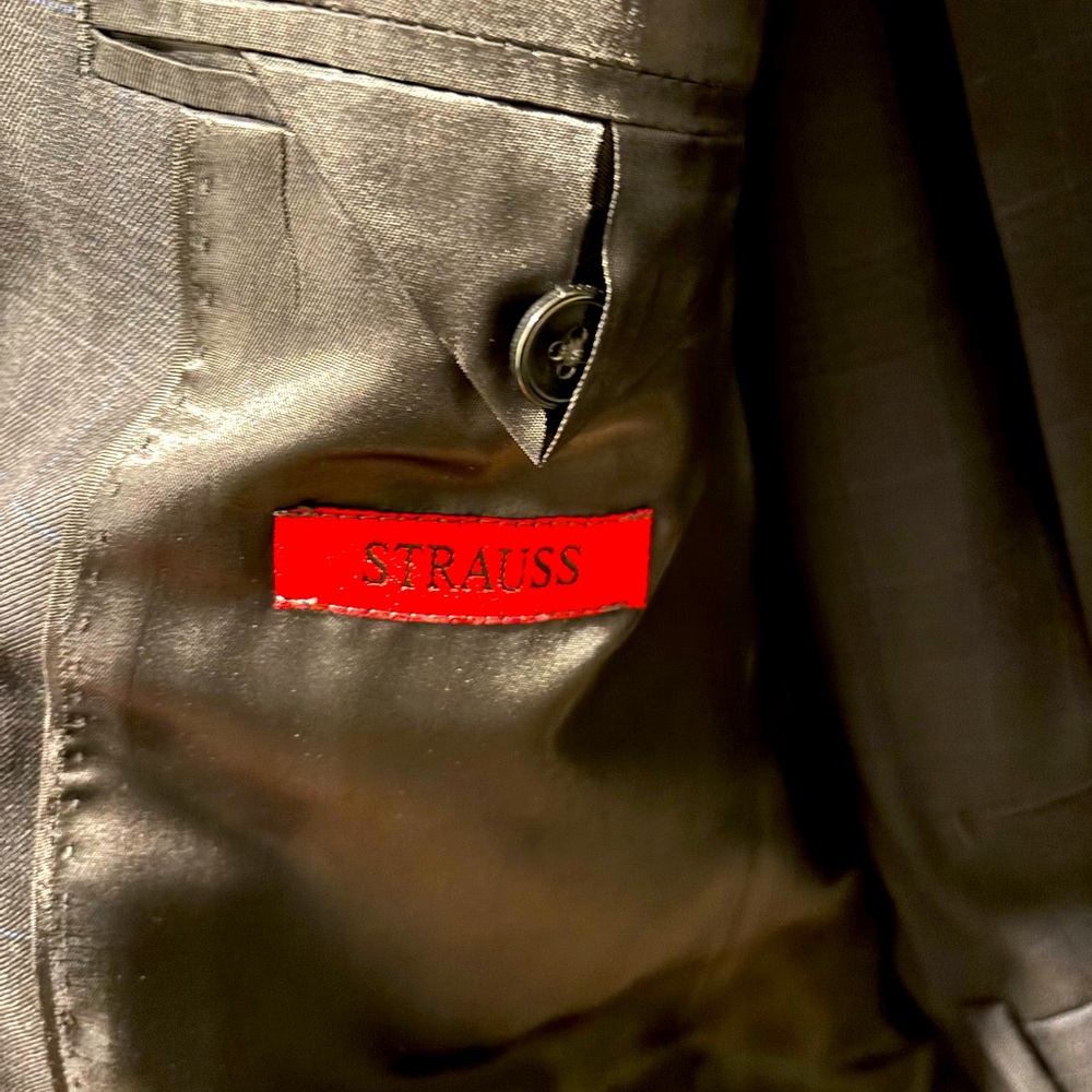 Men’s Strauss Tailored Suit - Charcoal Grey w/ Light White Check Pattern